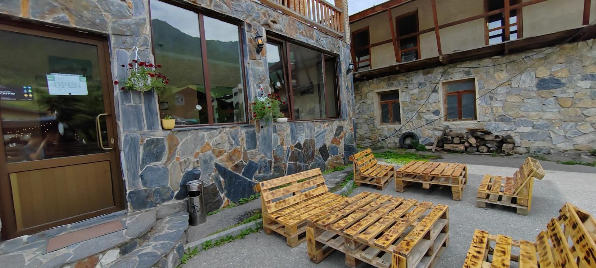 Hotel Svanseti Mestia Kültér fotó