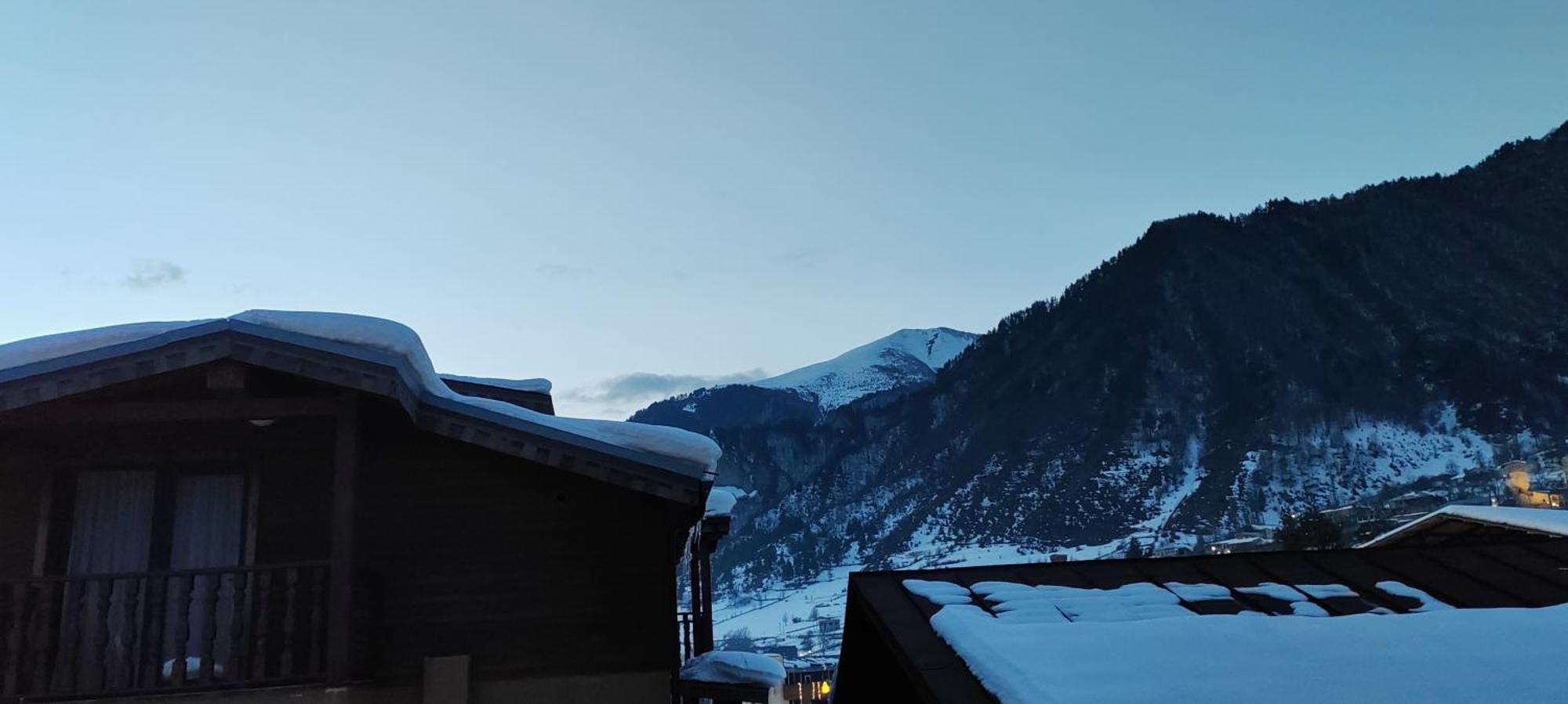 Hotel Svanseti Mestia Kültér fotó